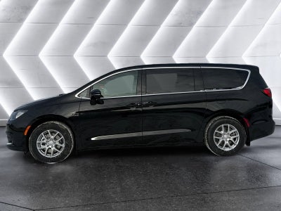 2026 Chrysler Voyager LX