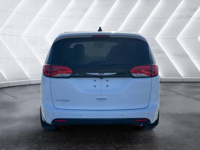 2026 Chrysler Voyager LX