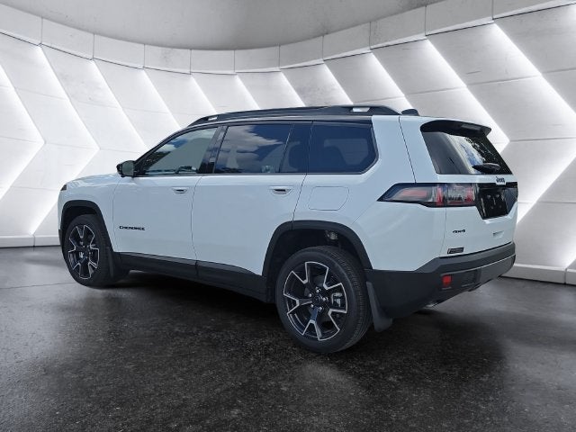 2026 Jeep Cherokee Overland
