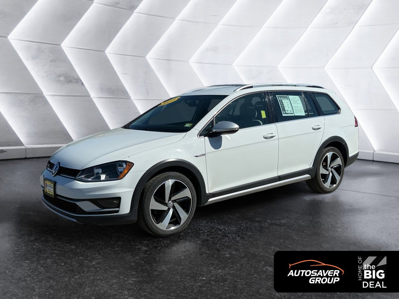 2017 Volkswagen Golf Alltrack TSI S 4Motion DSG's photo