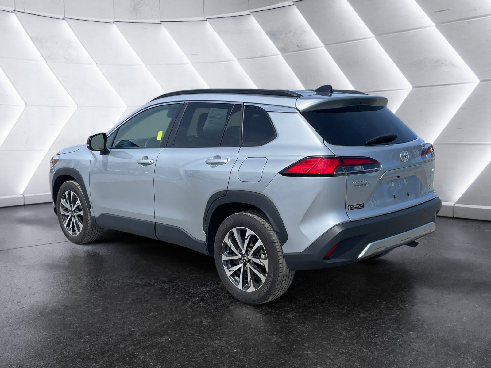2025 Toyota Corolla Cross XLE