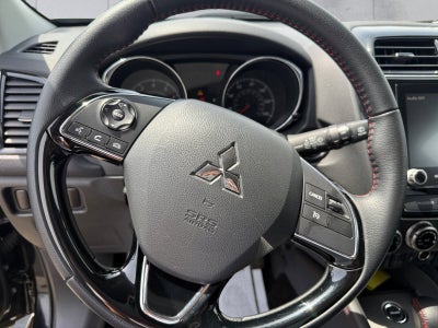 2025 Mitsubishi Outlander Sport ES