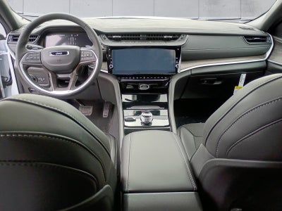 2027 Jeep Grand Cherokee Altitude