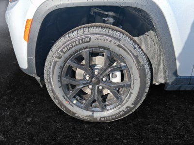 2026 Jeep Grand Cherokee Laredo