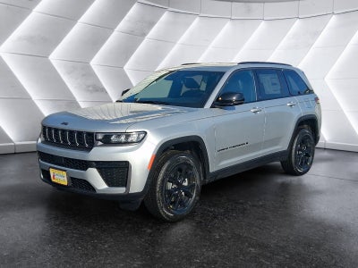 2026 Jeep Grand Cherokee Laredo