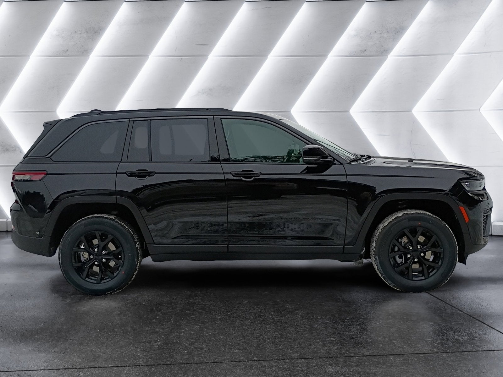 2026 Jeep Grand Cherokee Laredo