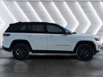 2025 Jeep Grand Cherokee Limited BLACKOUT