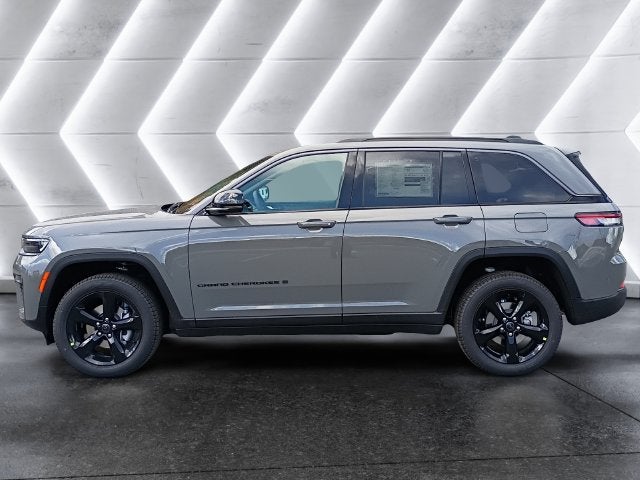 2027 Jeep Grand Cherokee Limited ALTITUDE PACKAGE