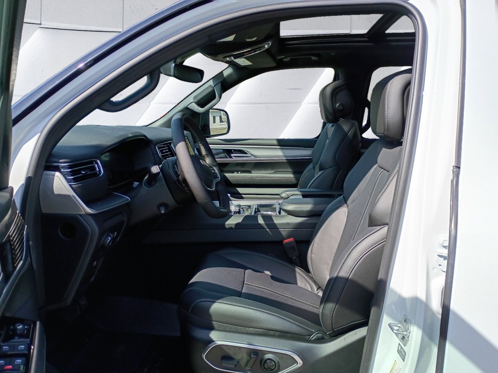 2026 Jeep Grand Wagoneer Upland