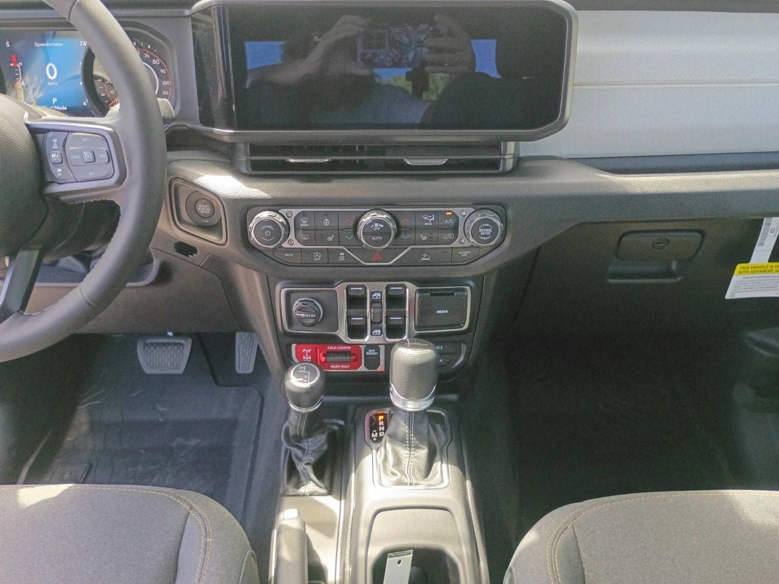 2026 Jeep Gladiator Willys