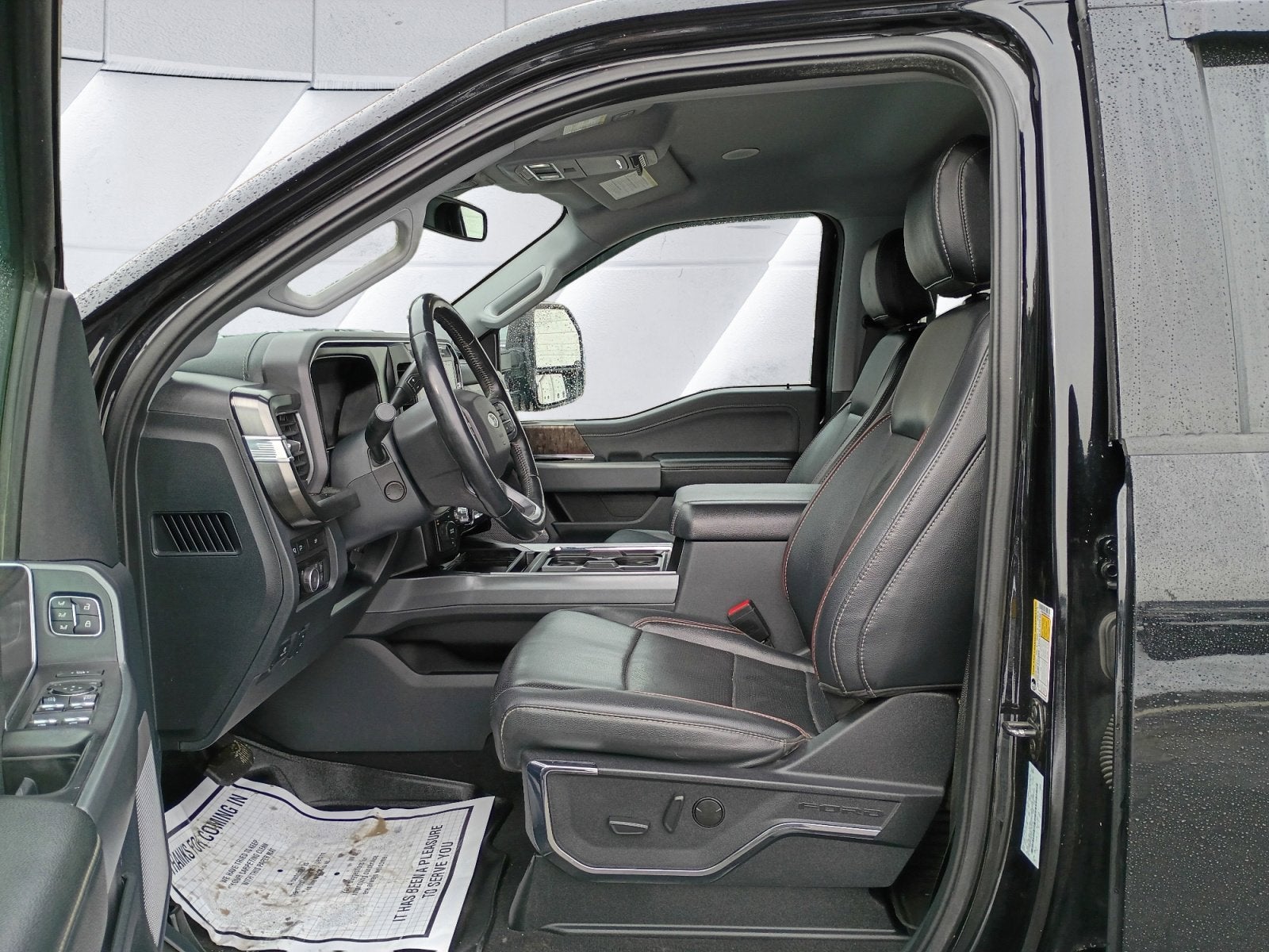 2024 Ford Super Duty F-350 DRW Lariat DRW