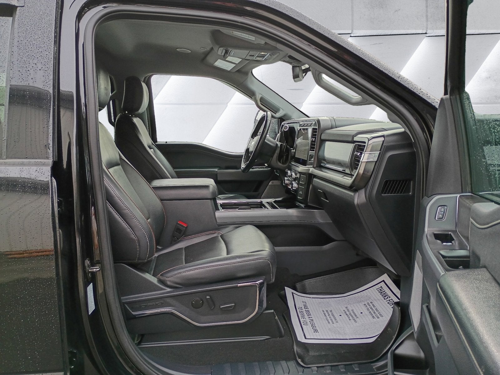 2024 Ford Super Duty F-350 DRW Lariat DRW