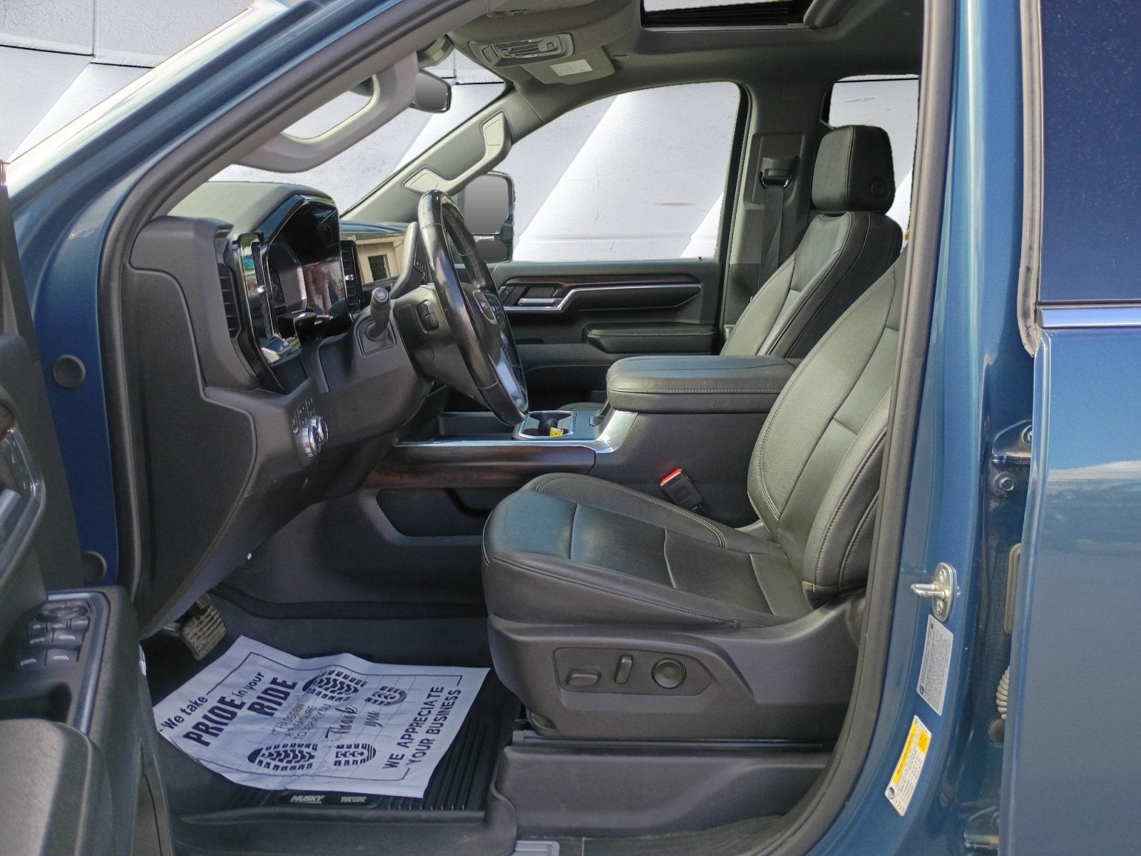 2024 GMC Sierra 2500HD SLT