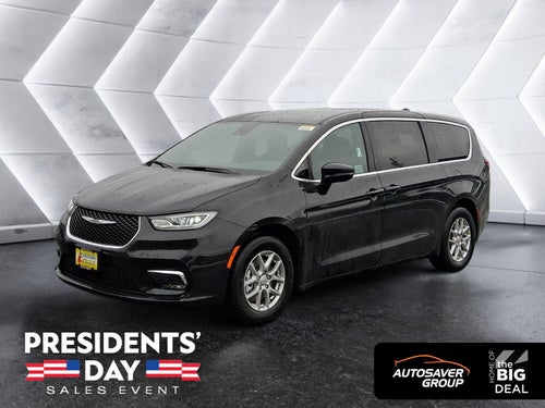 2026 Chrysler Pacifica Select 8 PASSENGER