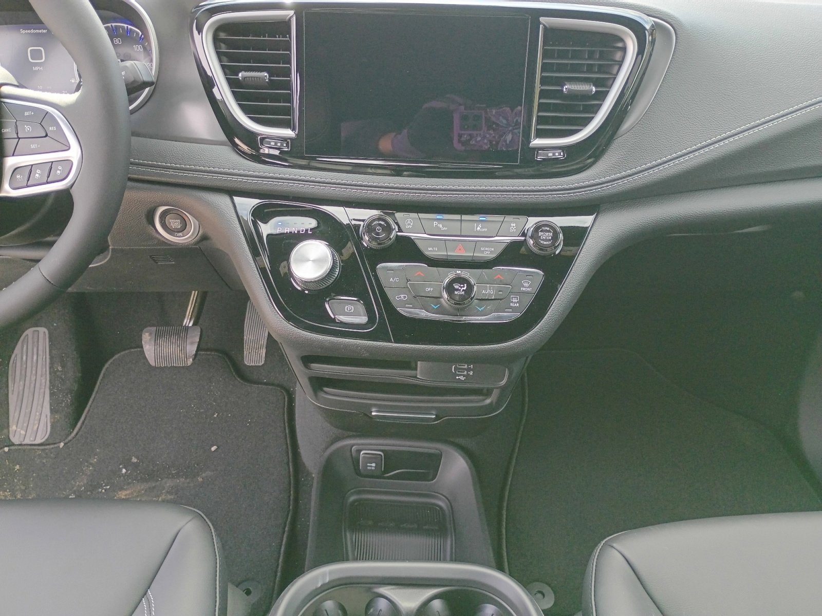 2026 Chrysler Pacifica Select AWD