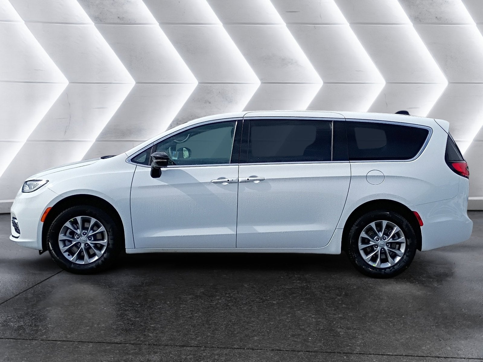 2026 Chrysler Pacifica Select AWD
