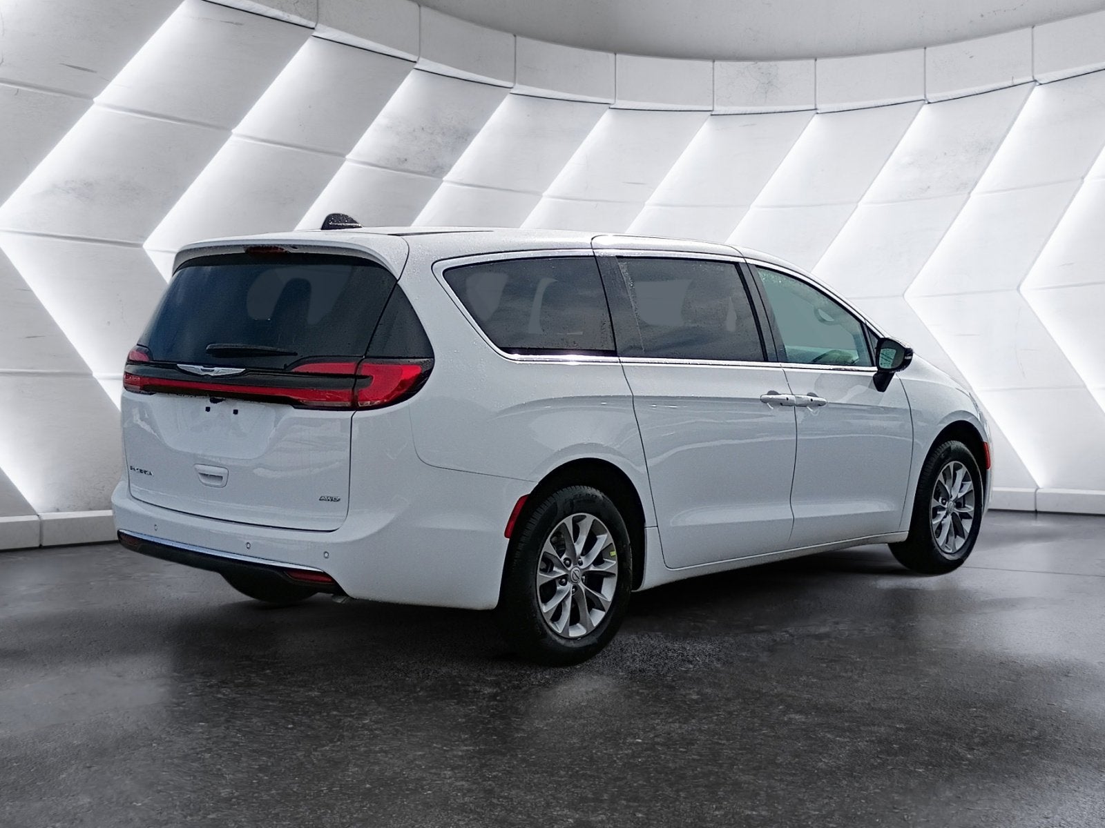 2026 Chrysler Pacifica Select AWD