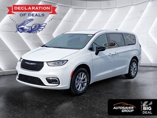 2026 Chrysler Pacifica Select AWD