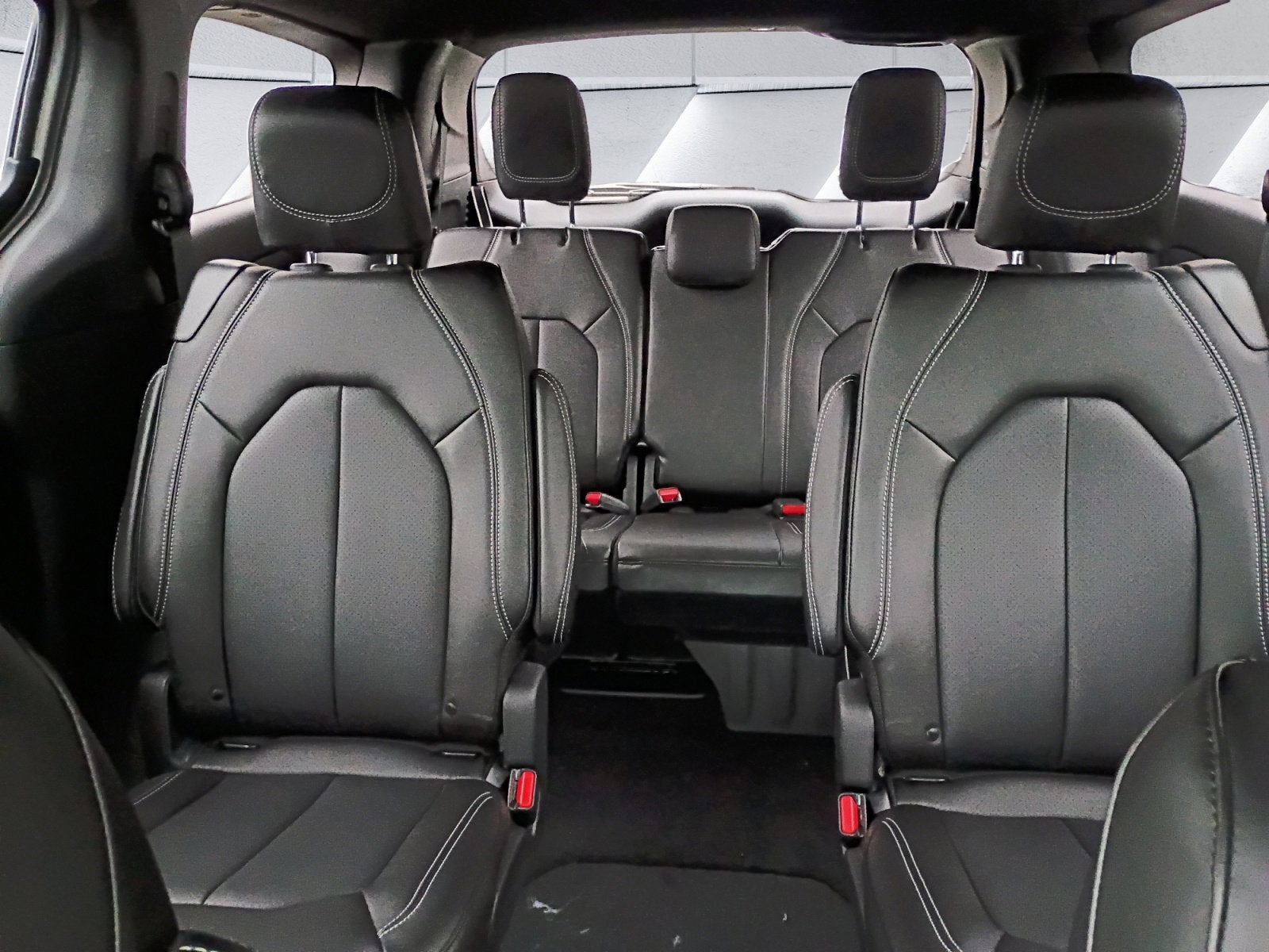 2026 Chrysler Pacifica Select AWD