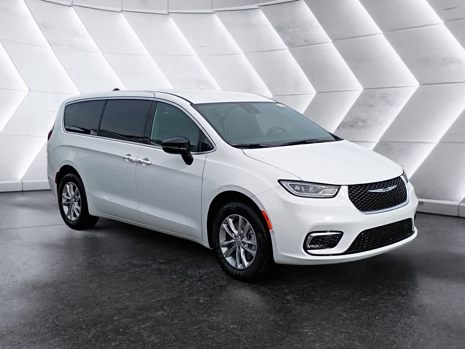 2026 Chrysler Pacifica Select AWD