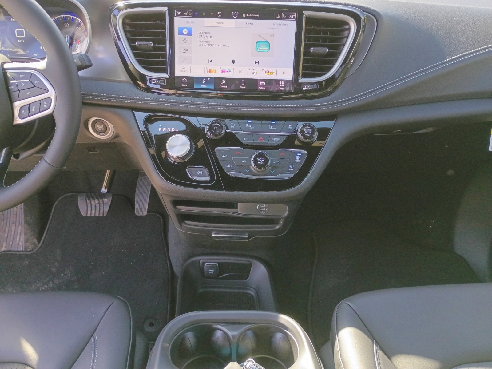 2026 Chrysler Pacifica Select AWD