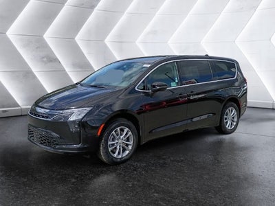 2027 Chrysler Pacifica Select AWD