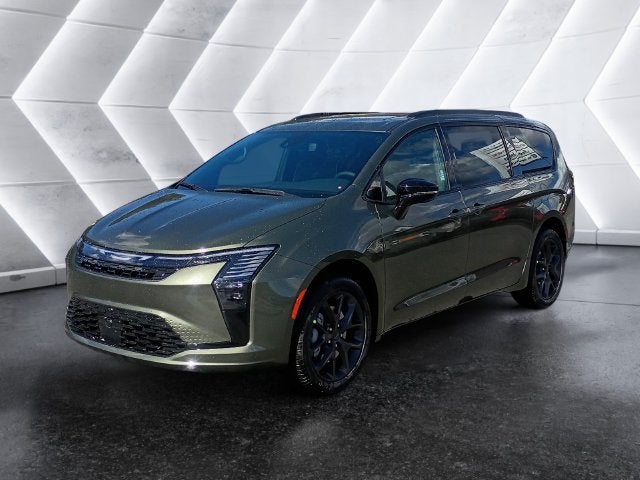 2027 Chrysler Pacifica Limited AWD S