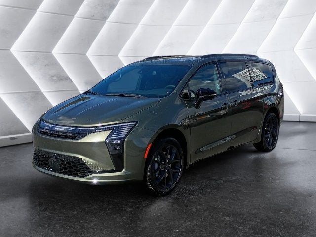 2027 Chrysler Pacifica Limited AWD S