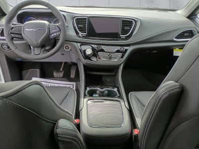 2026 Chrysler Pacifica Limited AWD