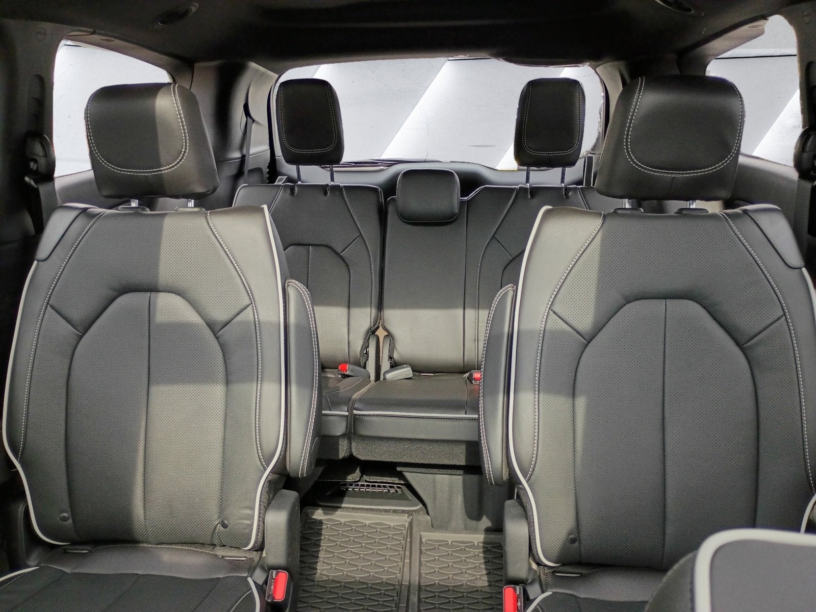 2026 Chrysler Pacifica Limited AWD