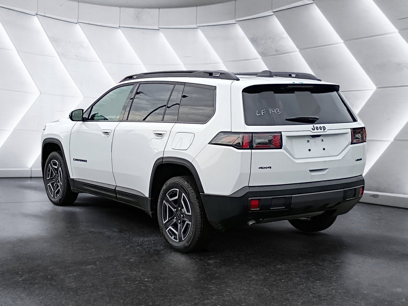 2026 Jeep Cherokee Laredo