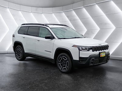 2026 Jeep Cherokee Laredo