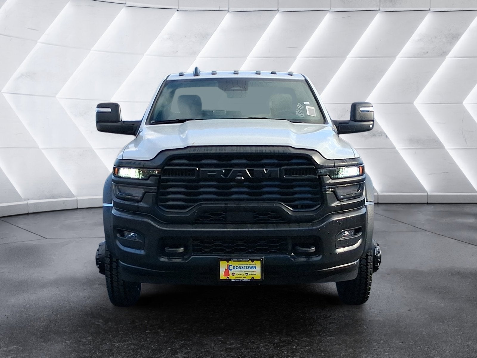 2026 RAM 5500 Chassis Cab Tradesman LEVEL 2 60" C/A