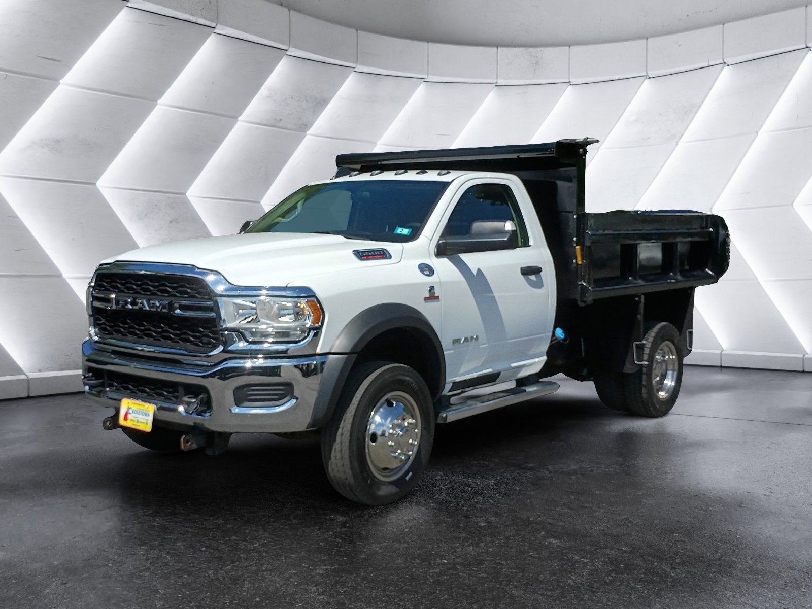 2019 RAM 5500 Chassis Cab Tradesman DUMP BODY