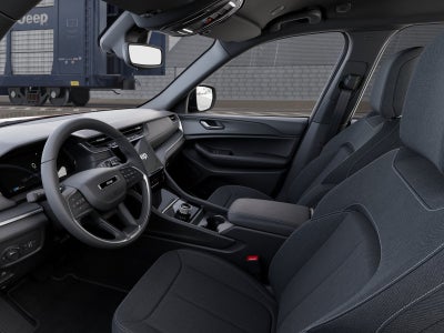 2026 Jeep Grand Cherokee Laredo