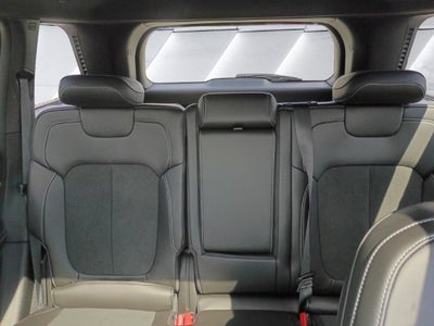 2027 Jeep Grand Cherokee Laredo Altitude