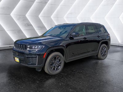 2027 Jeep Grand Cherokee Laredo Altitude
