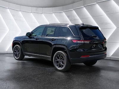 2027 Jeep Grand Cherokee Laredo Altitude